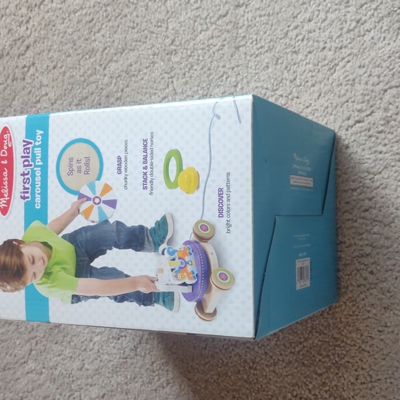 Melissa & Doug FIRST PLAY Wooden Carousel Pull Toy New Original packaging - Picture 9 of 9